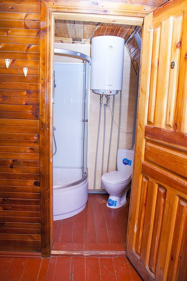 Номера В Деревянных Домиках Hotel Fontanka Luaran gambar